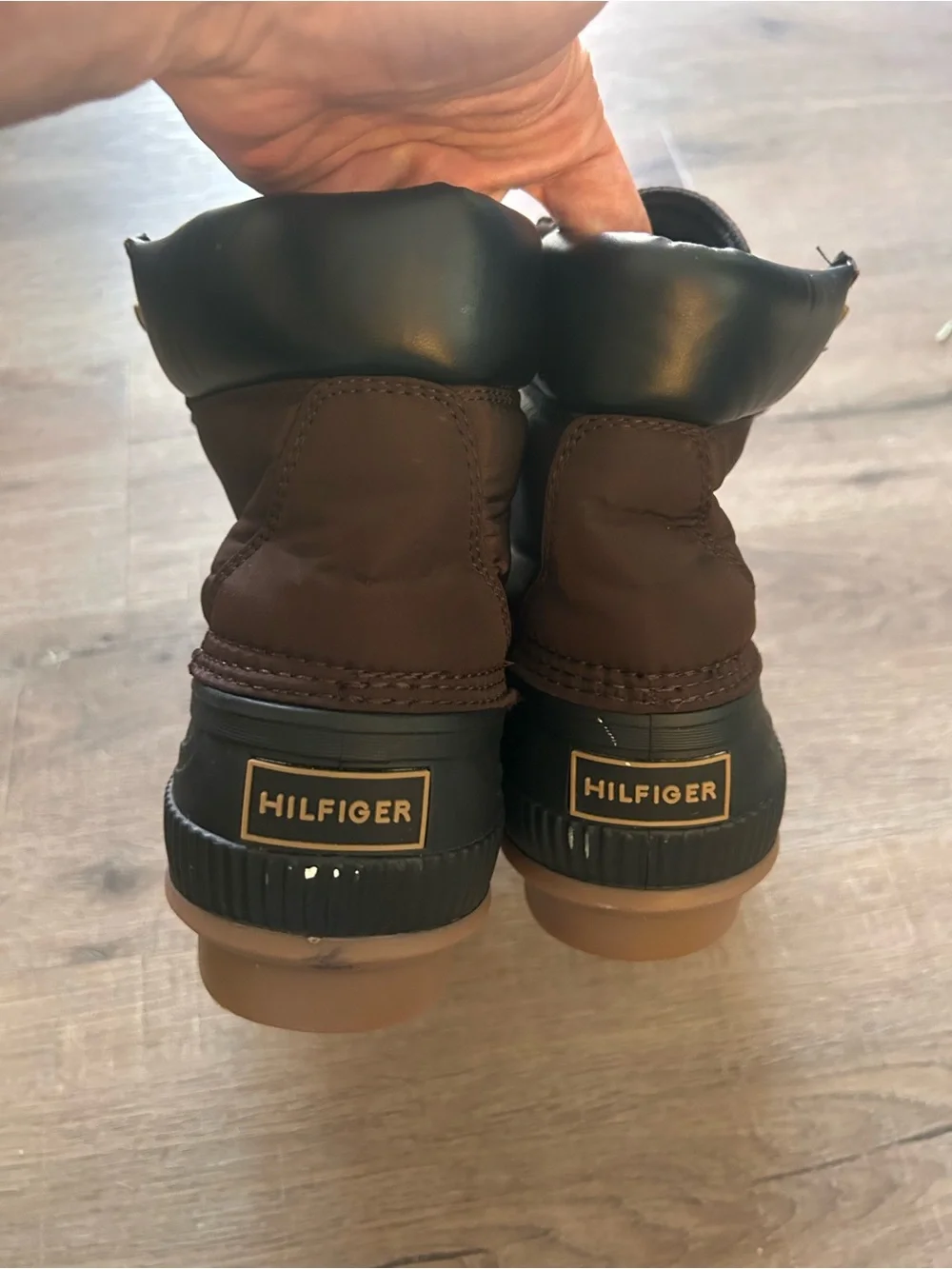 Tommy Hilfiger Men's Waterproof Duck Rain Boots Brown Lace Up Size 10